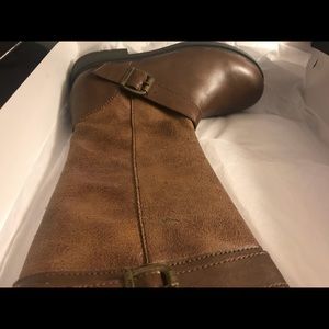 Nine west size 13 brown riding boots